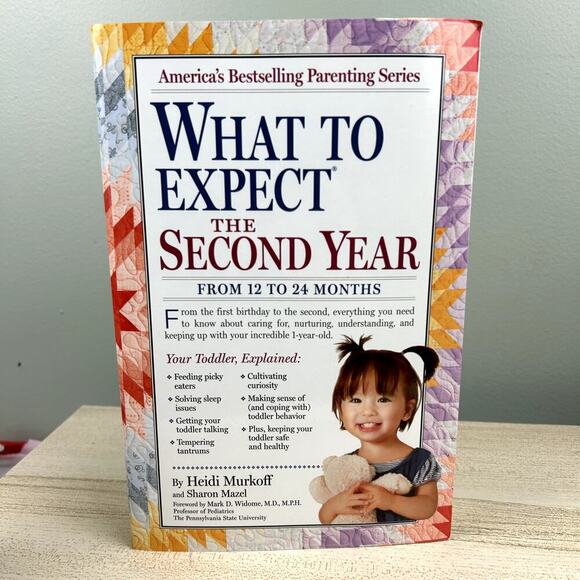 What To Expect The First Year & Second Year New Parent Baby Book Bundle Gift - Picture 4 of 6